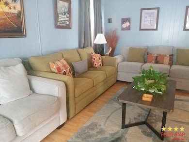 150 Colburn Dr, Debary, FL 32713 - photo 2