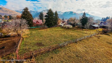 366 Adams St, Afton, WY 83110 - photo 5