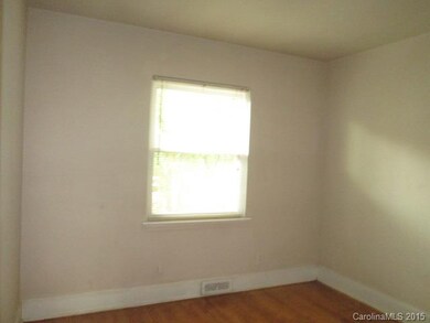 4222 Walker Rd, Charlotte, NC 28211 - photo 6