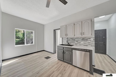 210 E 2nd St, Hickman, NE 68372 - photo 3