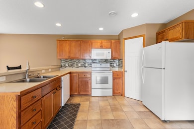 2414 Elianna Dr, Northfield, MN 55057 - photo 5