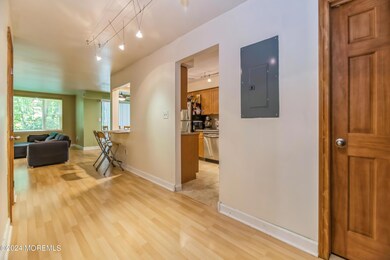 200 Portland Rd unit D-10, Highlands, NJ 07732 - photo 5