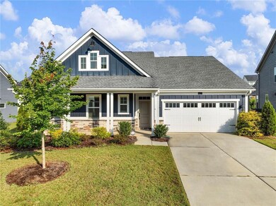 627 Michigan Cir, Hoschton, GA 30548 - photo 4