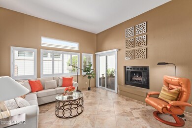 living area - 5530 Via Papavero