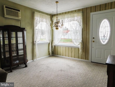 1448 W James St, Norristown, PA 19403 - photo 7