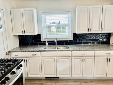 36 Clancy St, Swansea, MA 02777 - photo 6