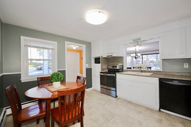 23 Timberline Dr, Nashua, NH 03062 - photo 2