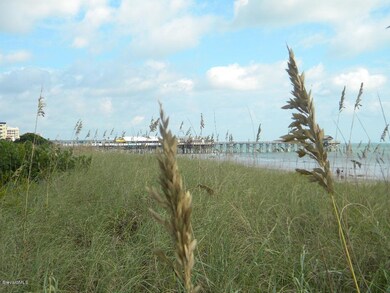 Short walk to Cocoa Beach Pier