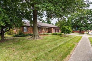 1007 Meadowview Dr, New Albany, IN 47150 - photo 2