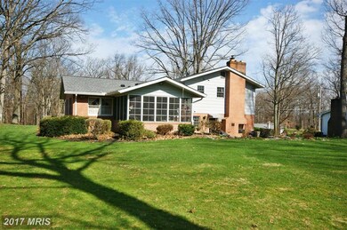 856 Forest Rd, Chambersburg, PA 17202 - photo 4