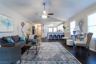 1099 Huntsman Ct, Grafton, OH 44044 - photo 3