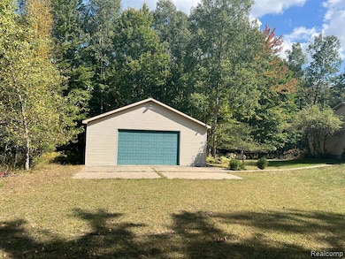 9996 N Chippewa Rd, Coleman, MI 48618 - photo 5