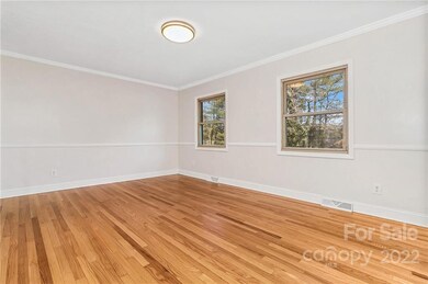 41 W Chapel Rd, Asheville, NC 28803 - photo 5