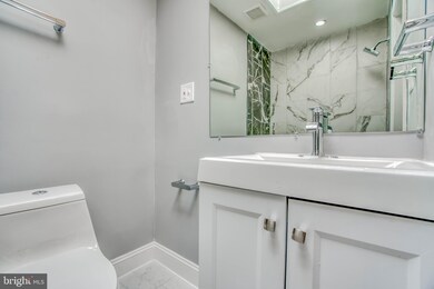 4009 Woodridge Rd, Baltimore, MD 21229 - photo 6