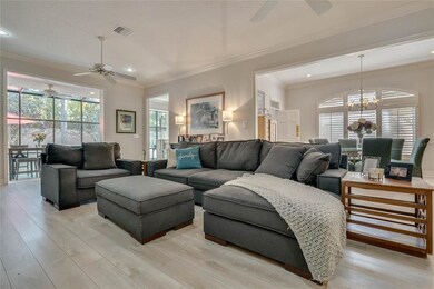 Open concept living with 10 foot ceiling in Colleg