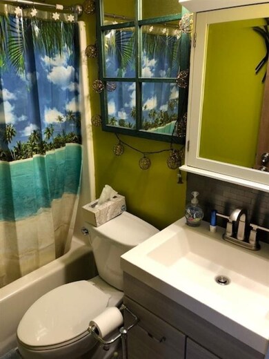 1805 Phillip St, Auburn, IN 46706 - photo 7