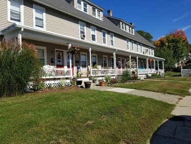 48 D St unit End, Whitinsville, MA 01588 - photo 3