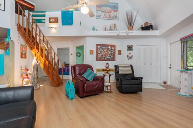 5065 Areca Palm St-14