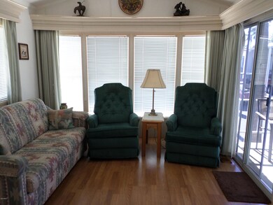 FRONT LIVING AREA