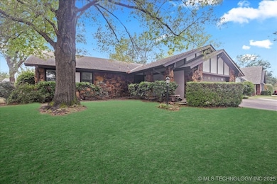 5924 E 97th St, Tulsa, OK 74137 - photo 2