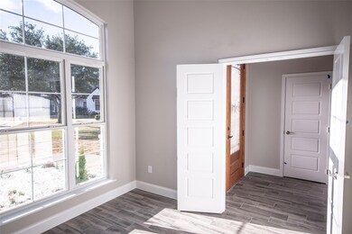 1204 Harley Ct, Ennis, TX 75119 - photo 2