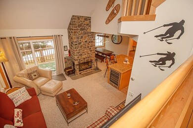 16 Queen Anne's Way, West Dover, VT 05356 - photo 2