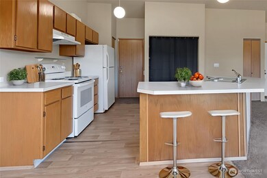 9826 Donovan Ct SE, Yelm, WA 98597 - photo 7