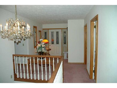 Entry/Foyer.