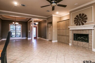 4209 4209 Stonebrook Ln, Tyler, TX 75707 - photo 5