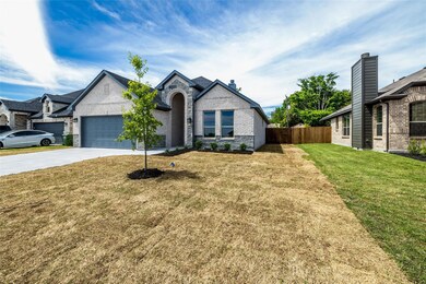 629 Vaquero St, White Settlement, TX 76108 - photo 2