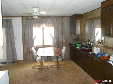 Dining Room Area just off Living Room and Sun Room