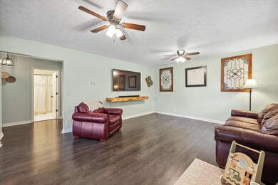 1001 W Reed Rd, La Fayette, GA 30728 - photo 5