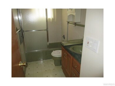 37 Dale Dr, North Tonawanda, NY 14120 - photo 6