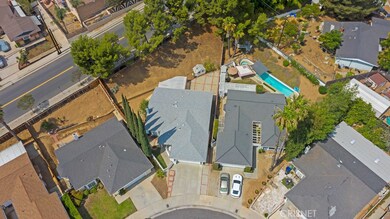 12855 Cape Cottage Ln, Sylmar, CA 91342 - photo 5