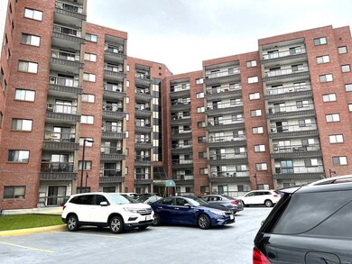 Seawinds Condomimiuns unit 521, Quincy, MA 02171 - photo 2