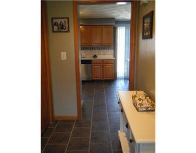 430 New River Rd, Manville, RI 02838 - photo 2