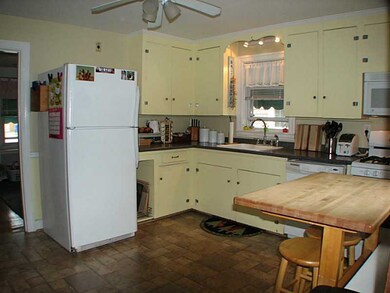 20 Empire St, Pawtucket, RI 02861 - photo 5