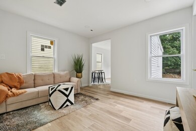 76 Mitchell St, West Orange, NJ 07052 - photo 5