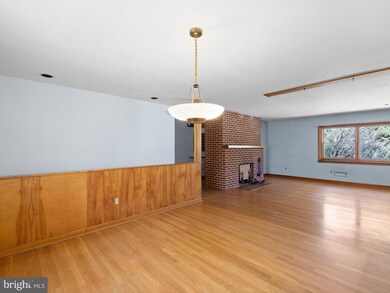 870 Old Public Rd, Hockessin, DE 19707 - photo 5