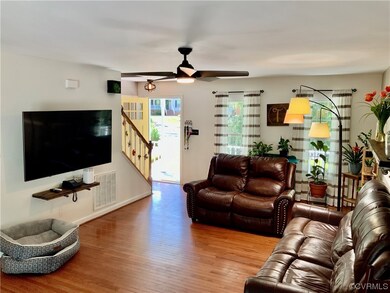 Welcome Home - excellent size family room