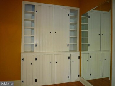 17 S Highland Ave, Lansdowne, PA 19050 - photo 4