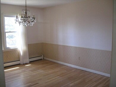 200 Mayflower Dr, Manchester, NH 03104 - photo 5