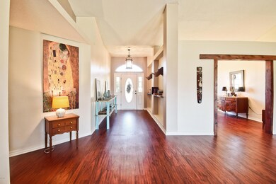 8035 Pine Cliff Cove28