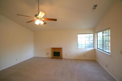 3945 Travona St, Redding, CA 96001 - photo 3