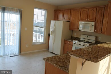 25392 Shipley Terrace, Chantilly, VA 20152 - photo 5