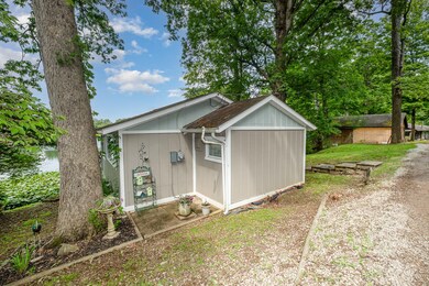 005_10_boone_lake_cir_26-edit