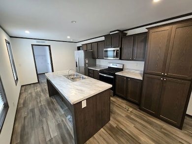 108 Laurinda Ln unit 158, Mankato, MN 56001 - photo 2