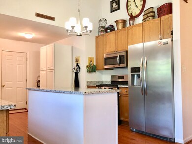 989 Caledonia Dr, Martinsburg, WV 25405 - photo 6