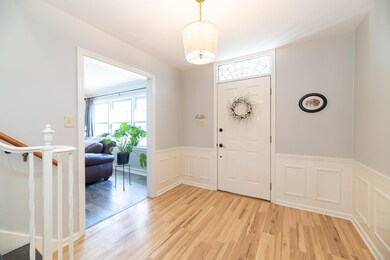 4302 Edgecliff-4