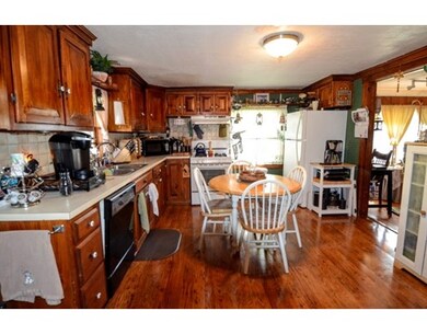 16 California St unit 1, Amesbury, MA 01913 - photo 5